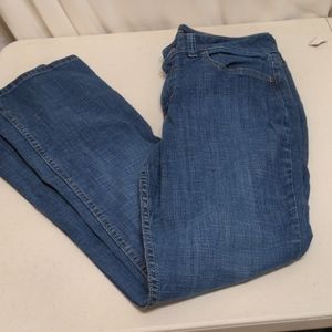 Lee Riders boot cut jeans size 8